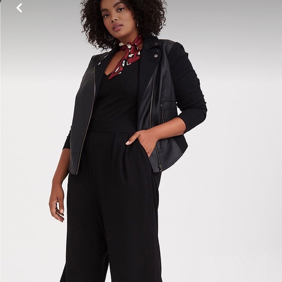 Oak & Fort Black Flowy Jumpsuit - Picture 9 of 9